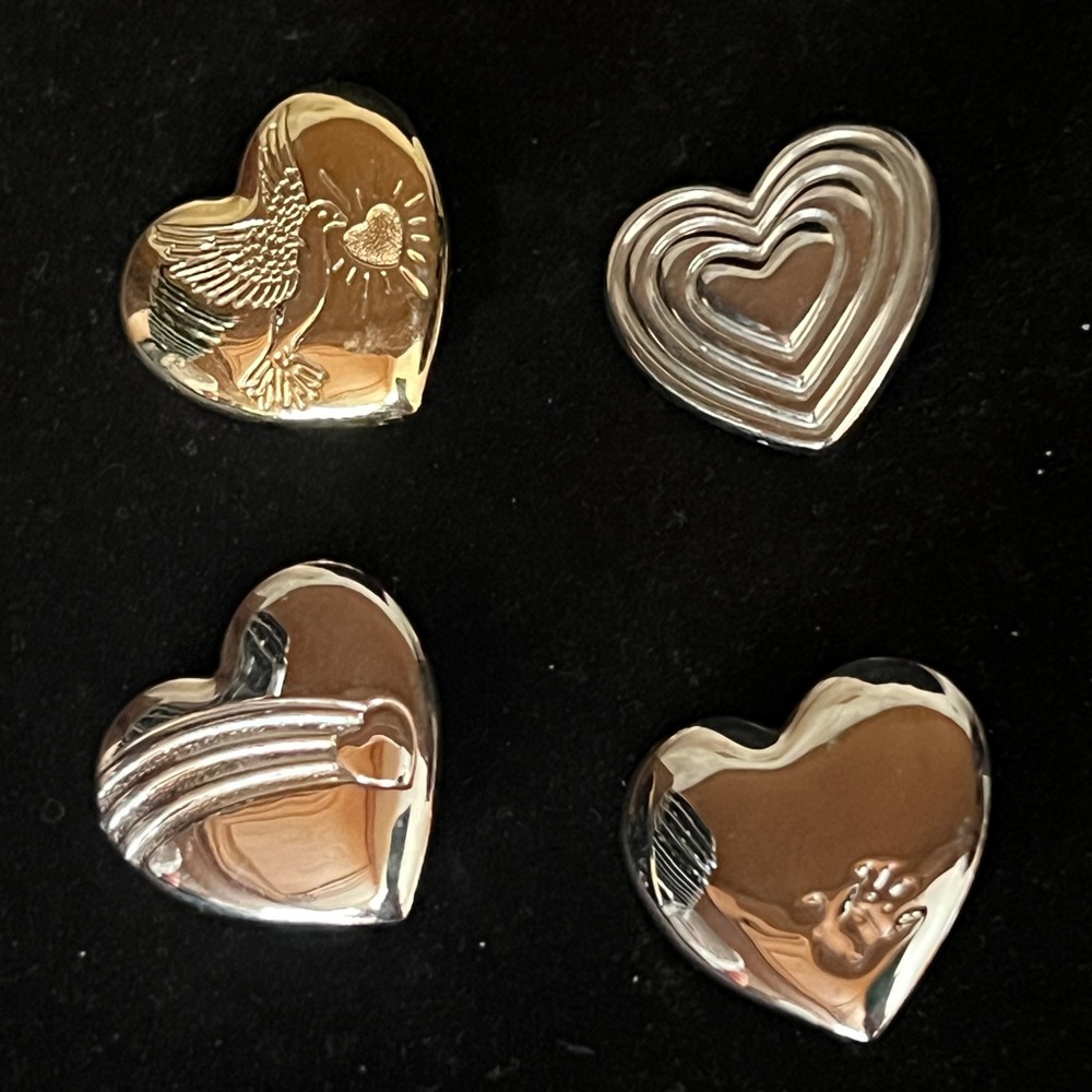 Vintage Variety Club Gold-toned Hearts set of 4